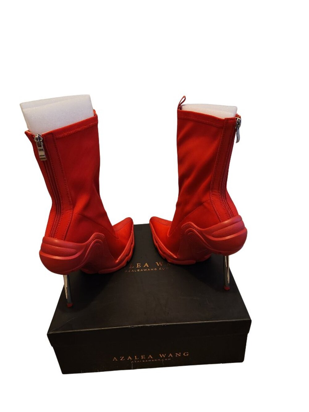 NWB Azalea Wang Wilbur Booties Size 7.5